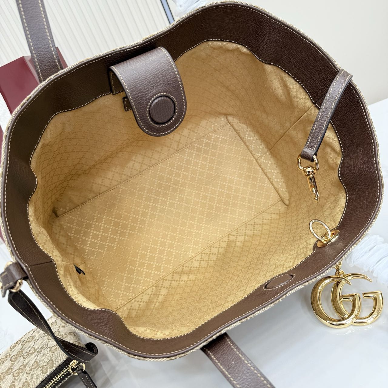 GUCCI GG Marmont medium tote bag