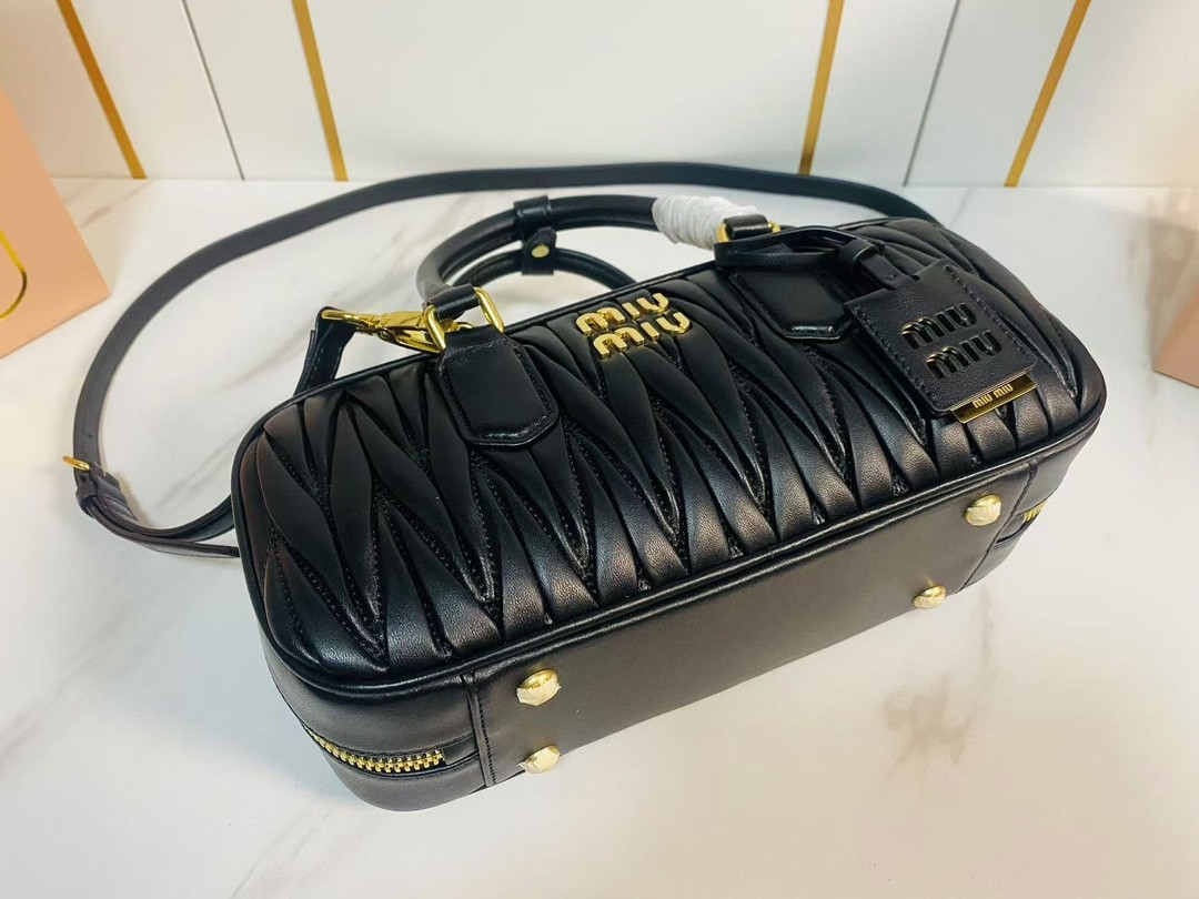 Miumiu Arcadie matelassé nappa leather bag