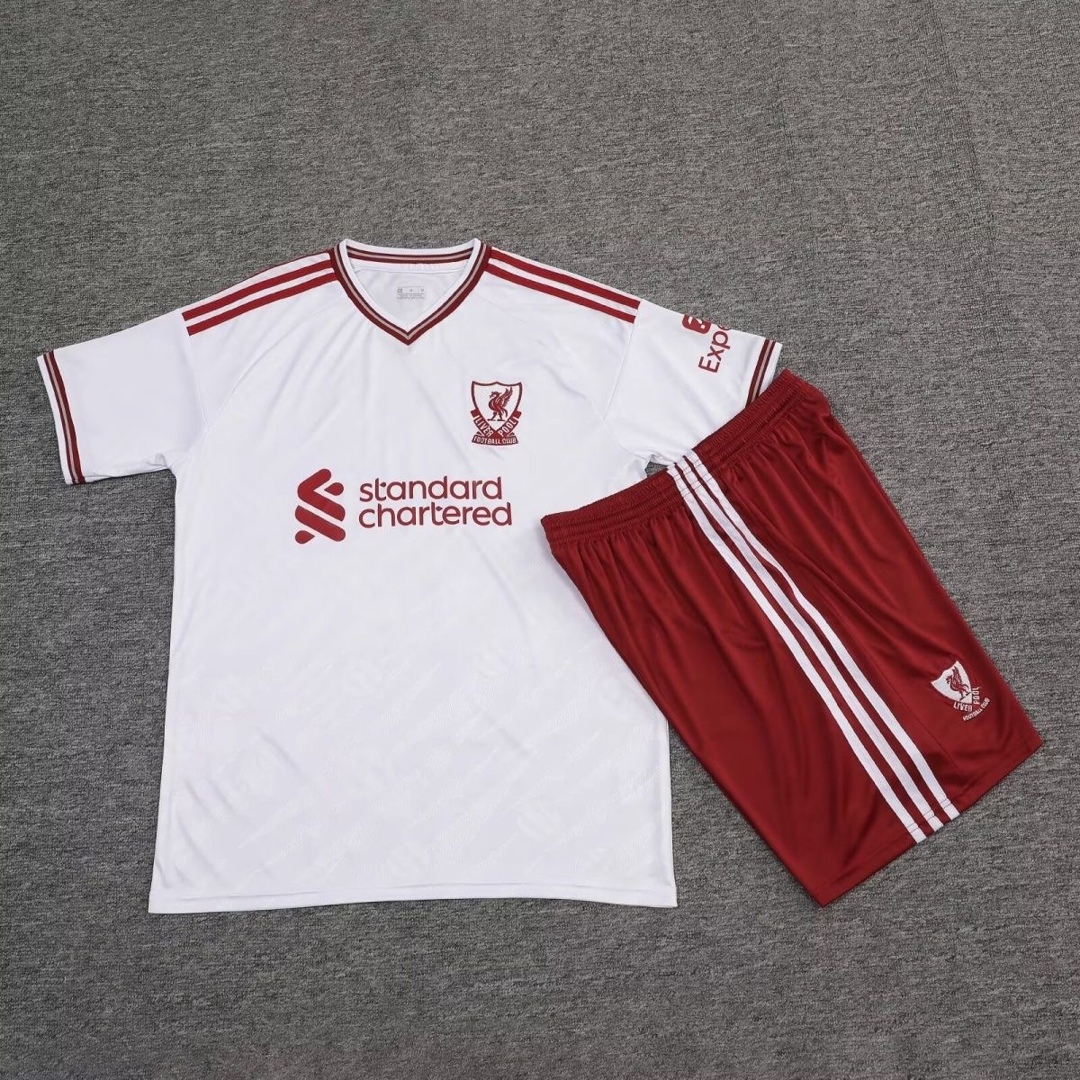 Kids Kit LVP 26/27 Away 16-28 - musan