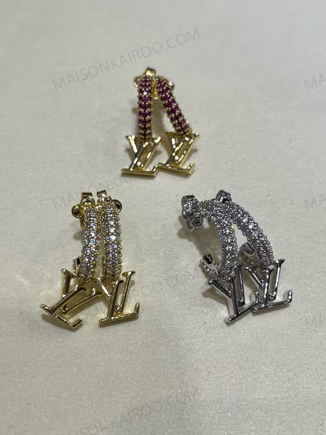 Louis Vuitton LV Crystal Logo Dangle Earrings - KAIROO