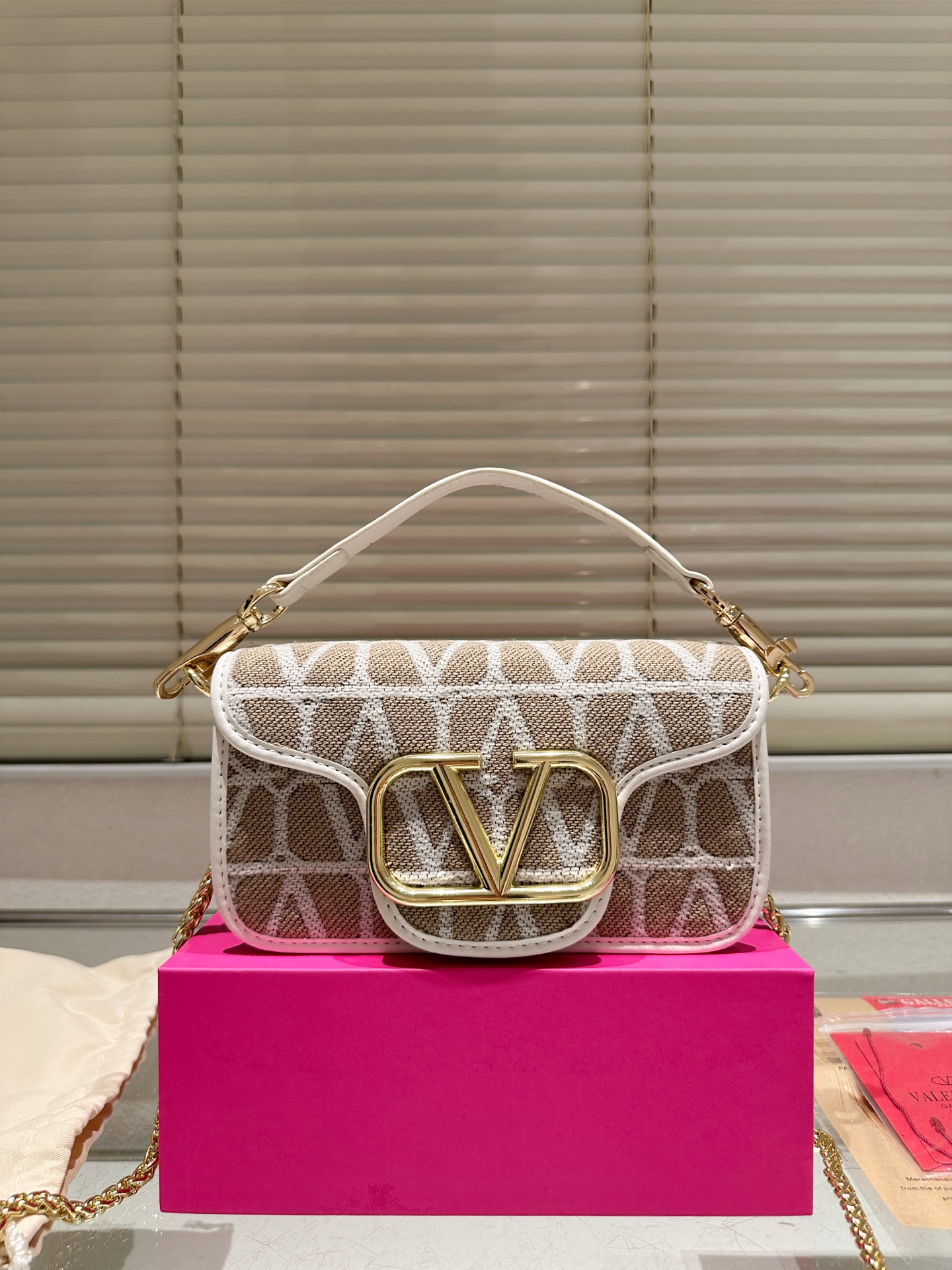 Valentino Locò Small Toile Iconographe Jacques Canvas Gold VLogo Flap Horizontal Shoulder Bag - KAIROO