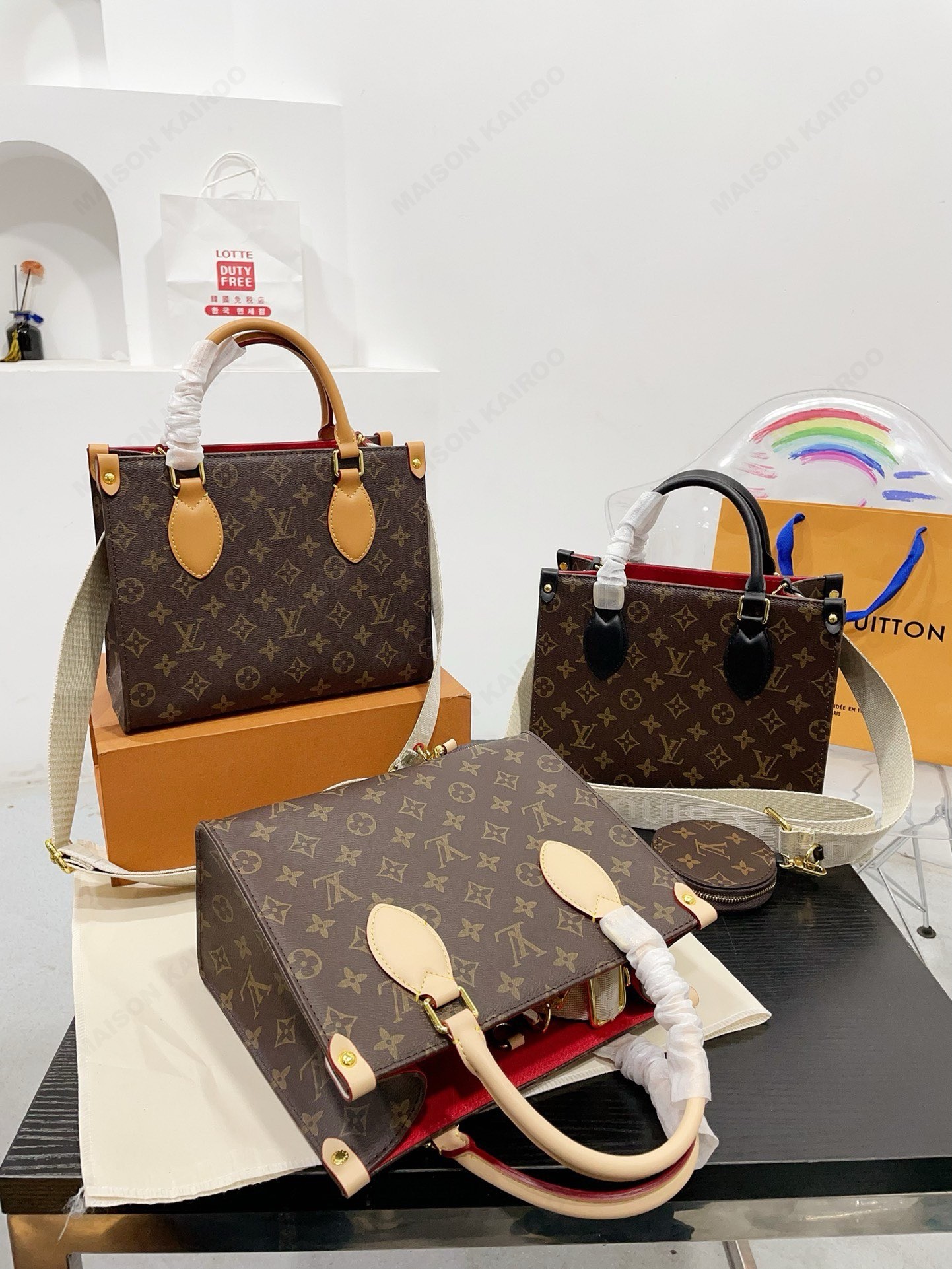 Louis Vuitton LV OnTheGo BB/PM/MM Monogram Brown Coated Canvas Leather Tote Top Handle Bag - KAIROO
