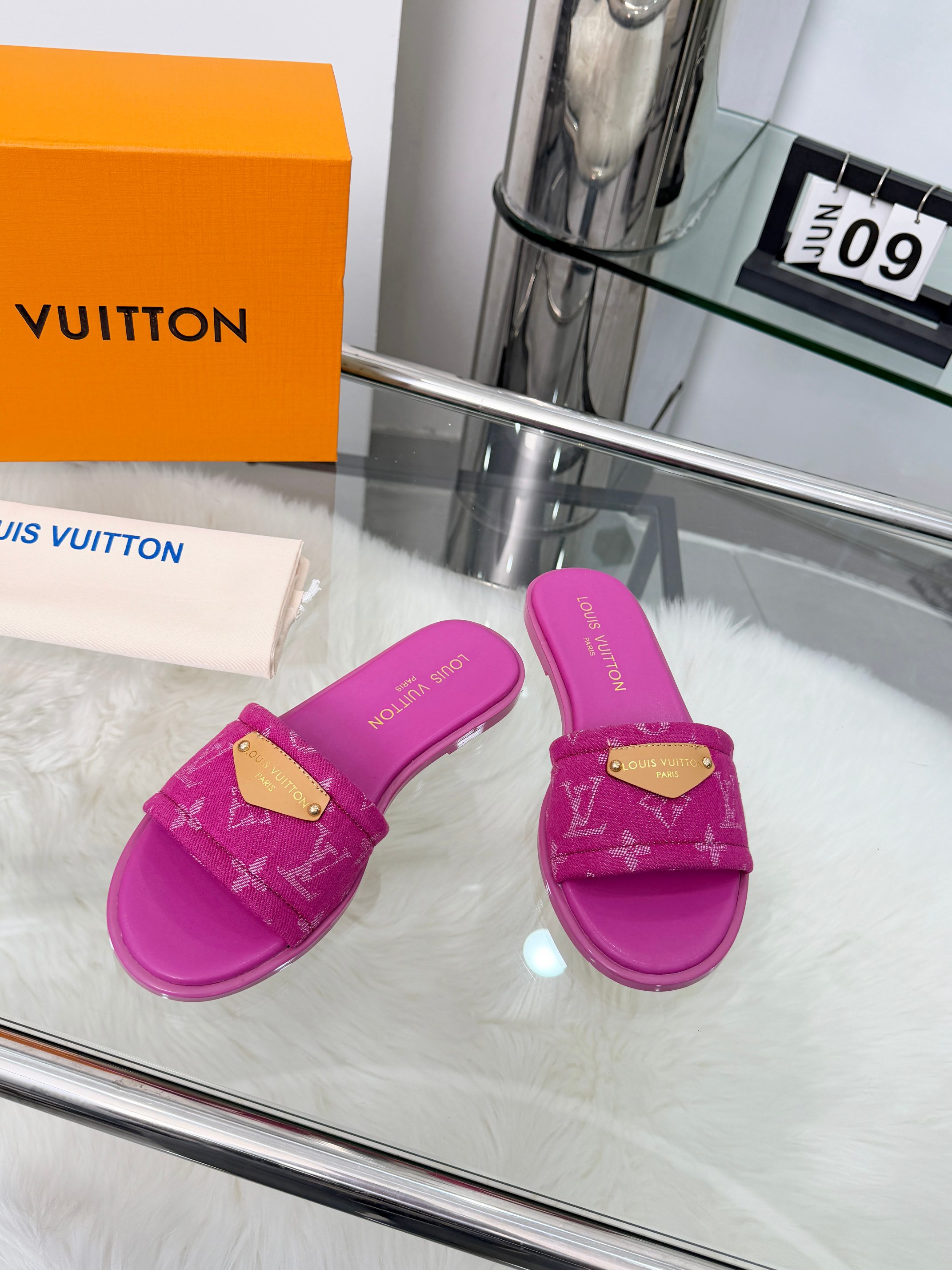 Louis Vuitton Fuchsia Pink Monogram Denim Gold Logo Leather Plate Flat Slides Sandals - KAIROO