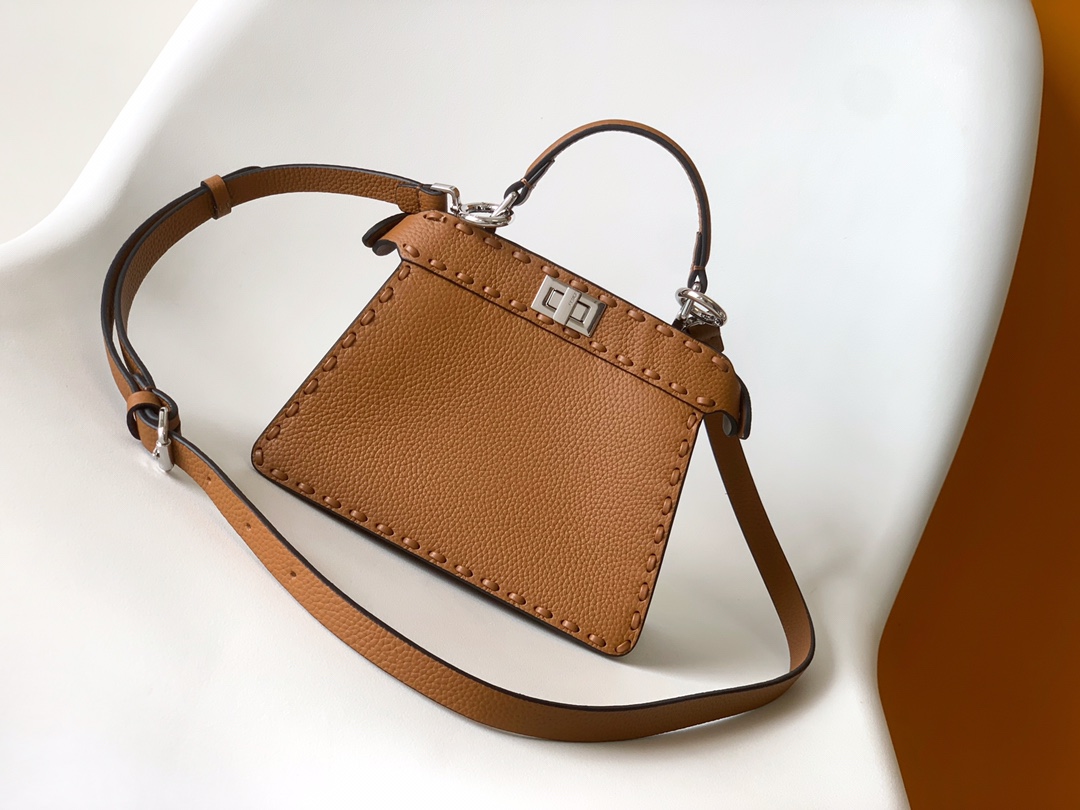Fendi Peekaboo Selleria Petite Peekaboo-Camel