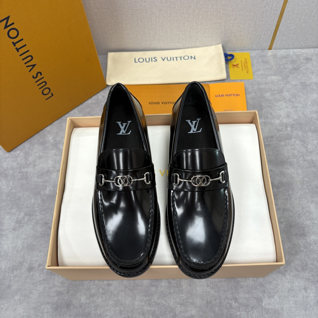Men's LV Major Loafers