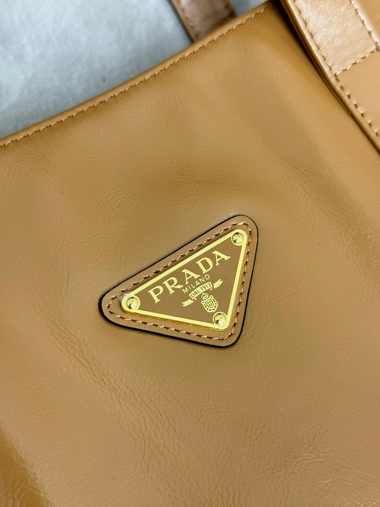 Prada TOTE BAG 39 IN CIDER BROWN SMOOTH CALFSKIN