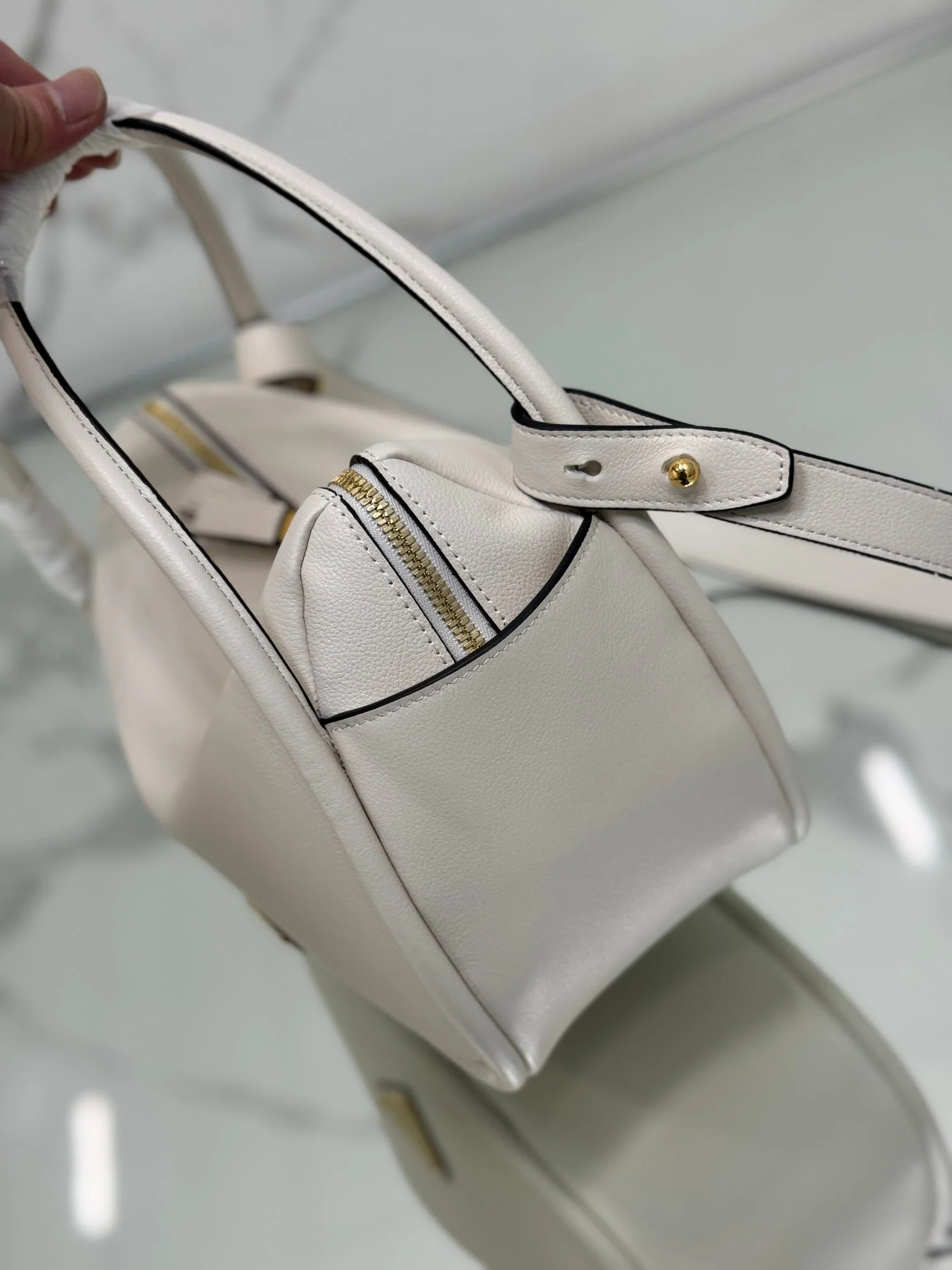 Prada DARLING HANDBAG 25 IN WHITE SOFT GRAIN LAMBSKIN