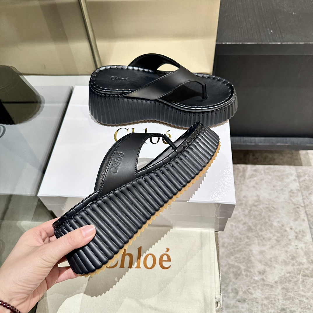 Chloe Nama Wedge Flip-flop