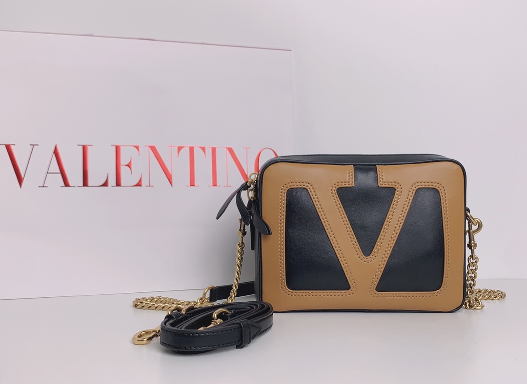 Valentino Viva Superstar Small Chain Bag in Calfskin