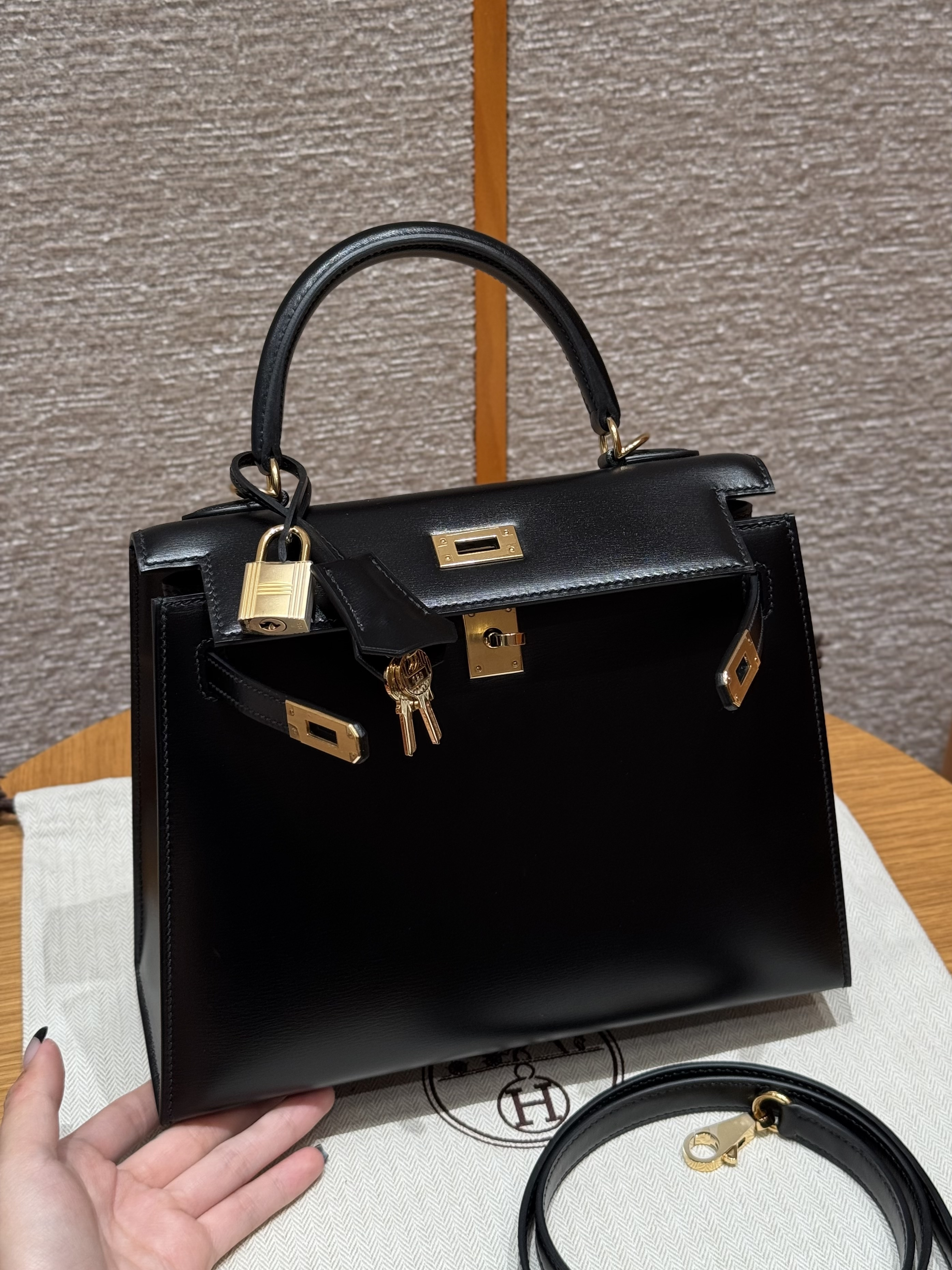 Hermes Black Box Kelly 25