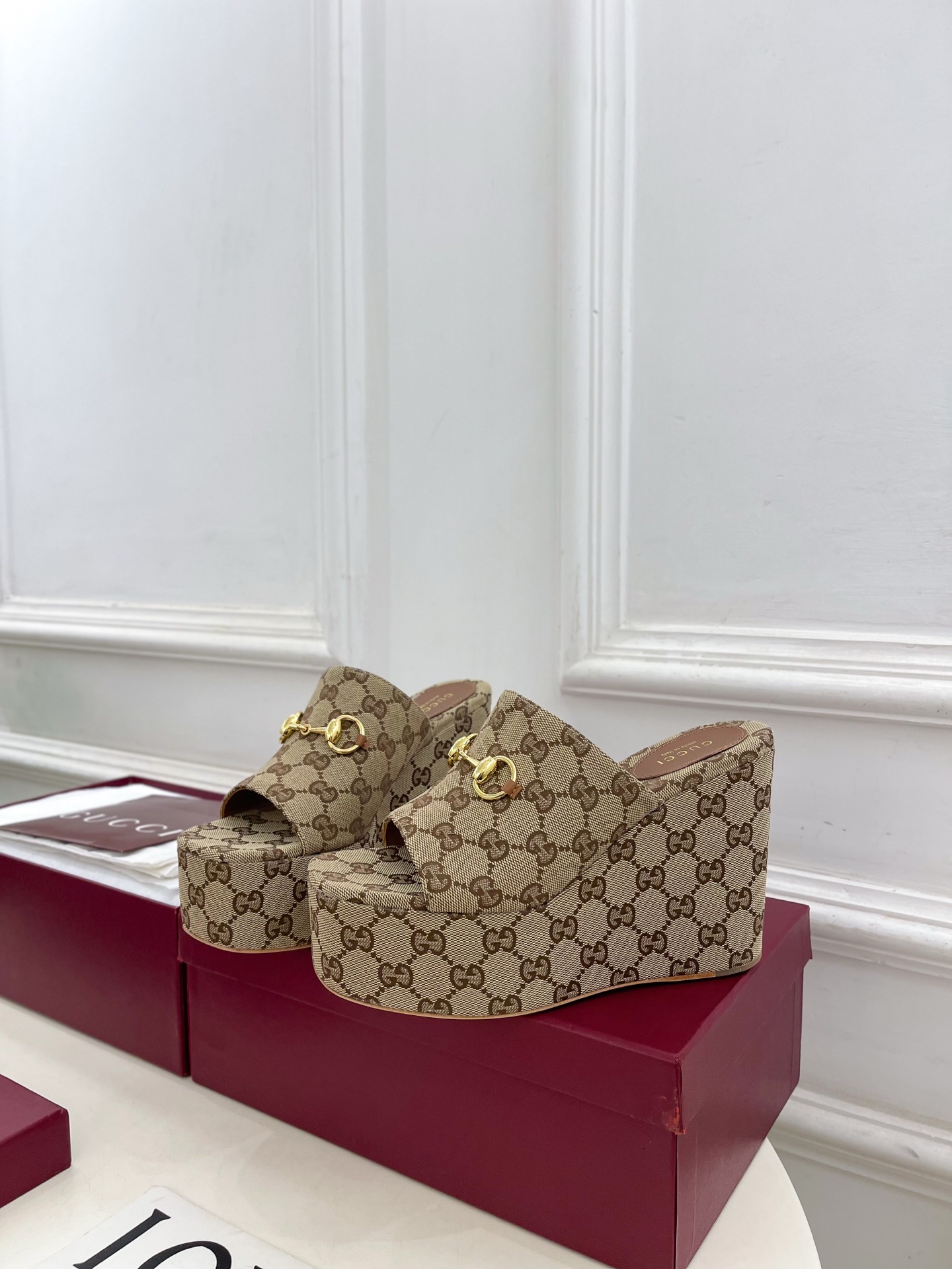 Women's Gucci wedge sandal with Horsebit