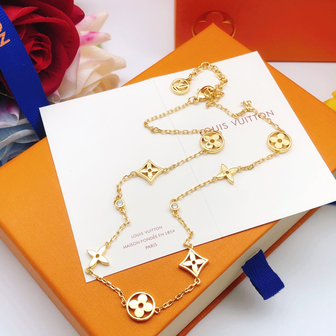 LV Women's fashion Necklace