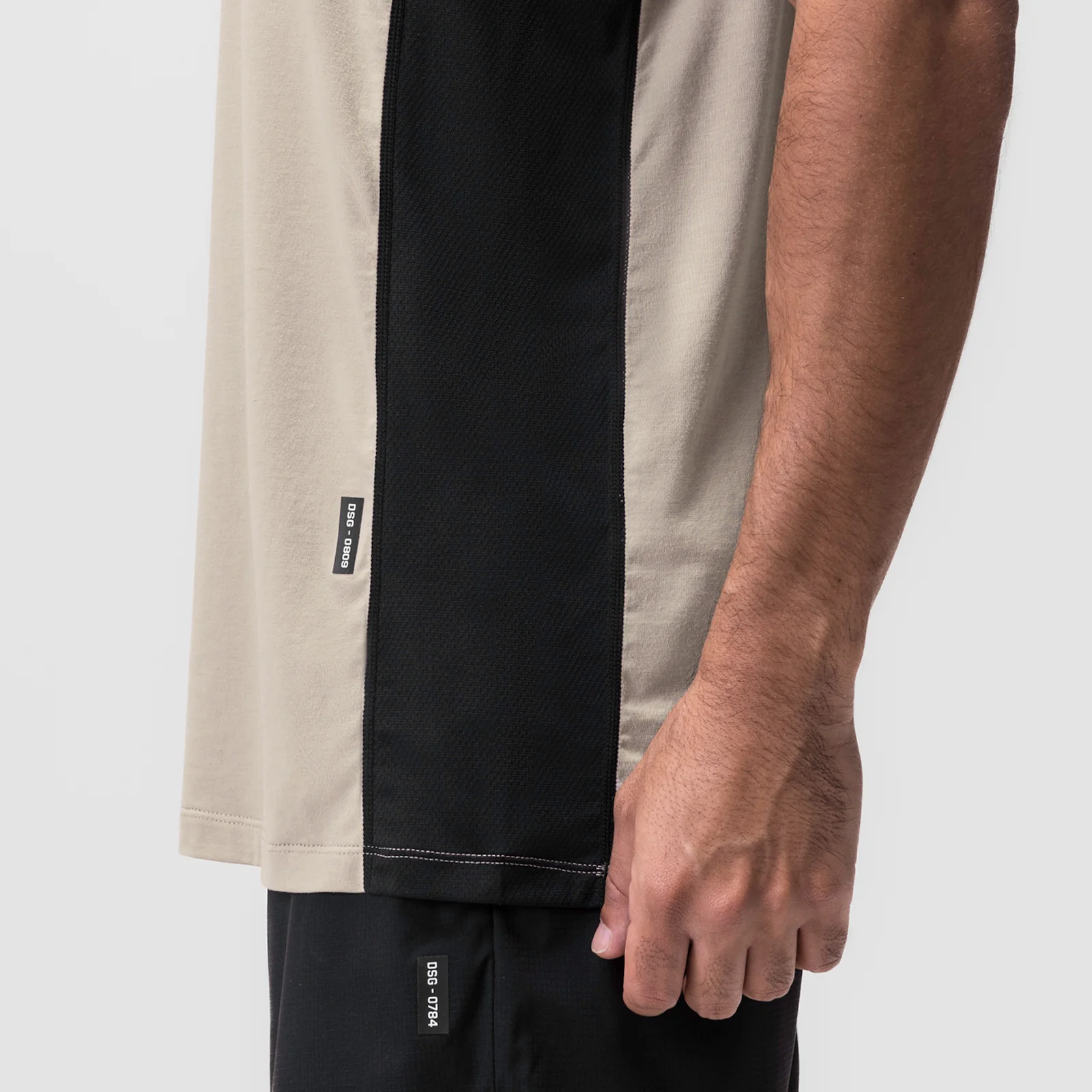 0809. Supima Mesh Panel Training Singlet - Sand Smoke