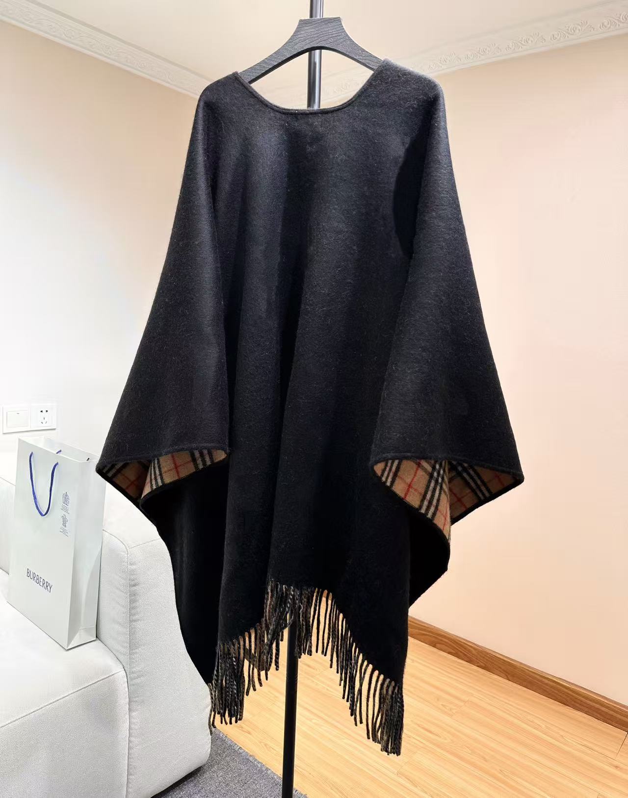 Burberry Reversible Cashmere and Wool Cape