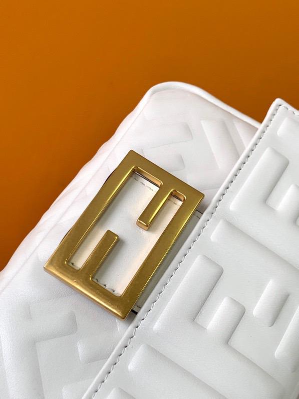 Fendi BAGUETTE White leather bag