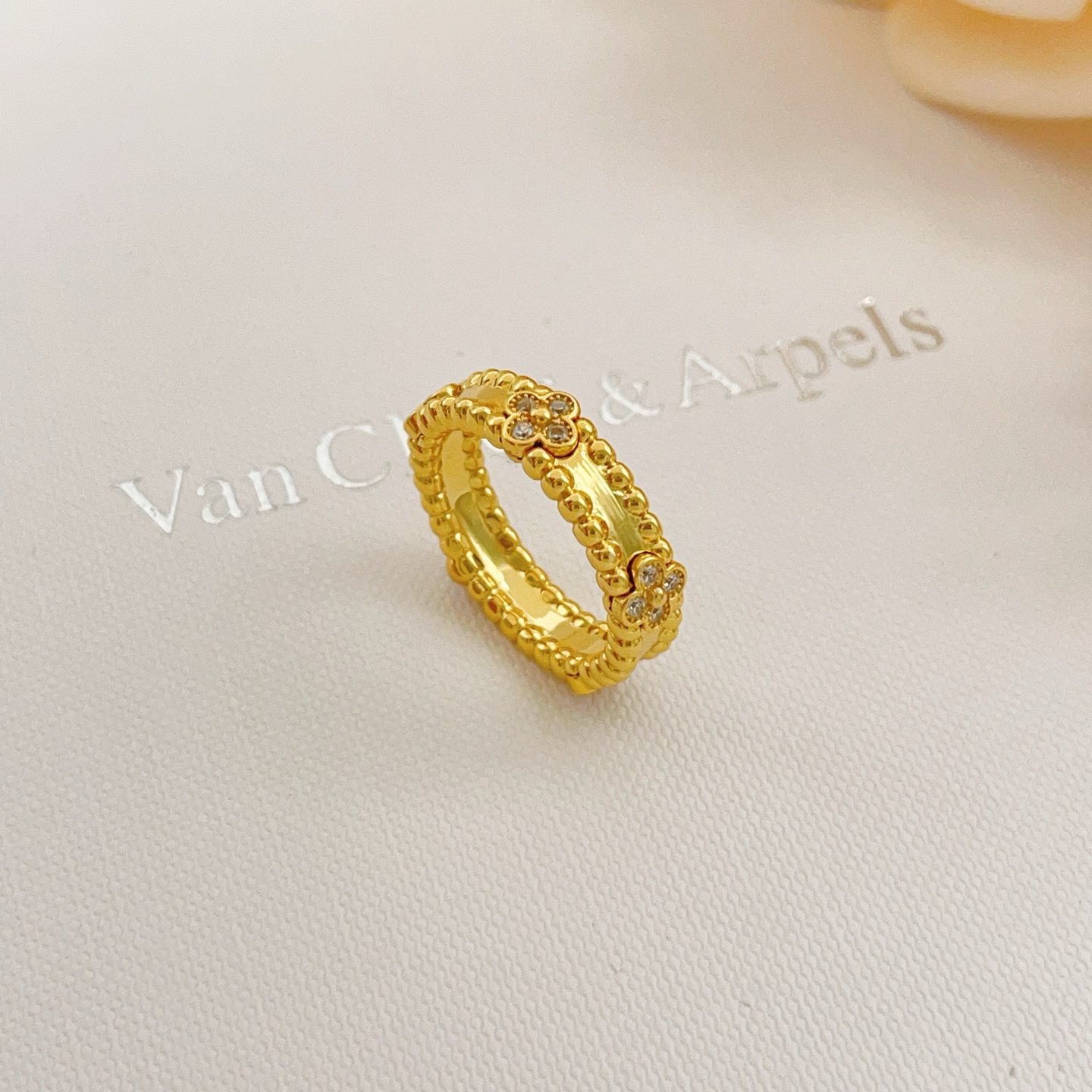 Van Cleef Fashion Ring