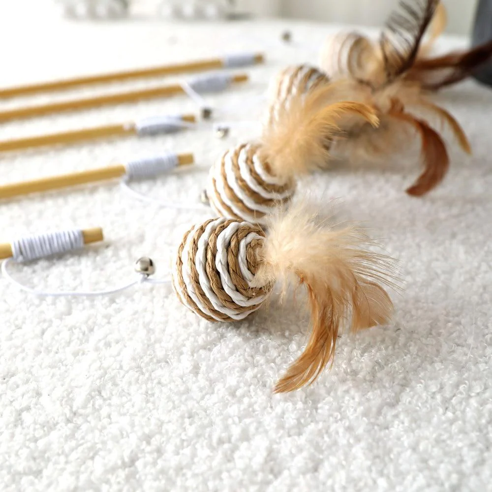 Cat Teaser Toy Wooden Rod Fake Feather with Small Bell Decor Wooden Stick Interactive Toy for Cat Pet Supplies Random Style 1pcs