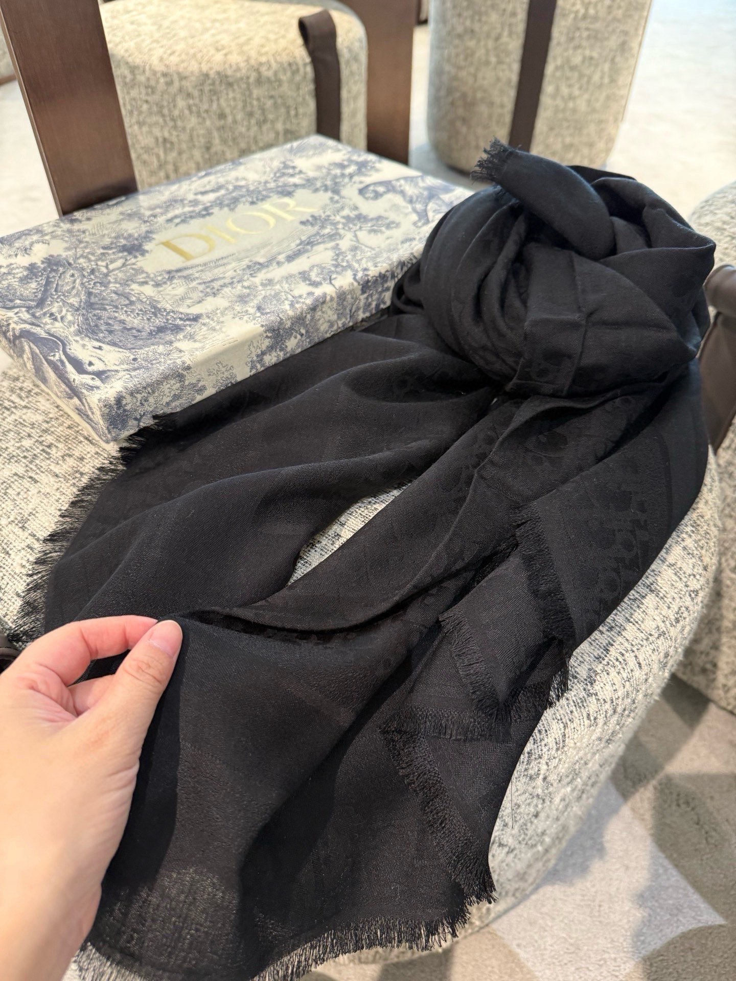 Dior Classic Oblique Silk and cashmere shawl