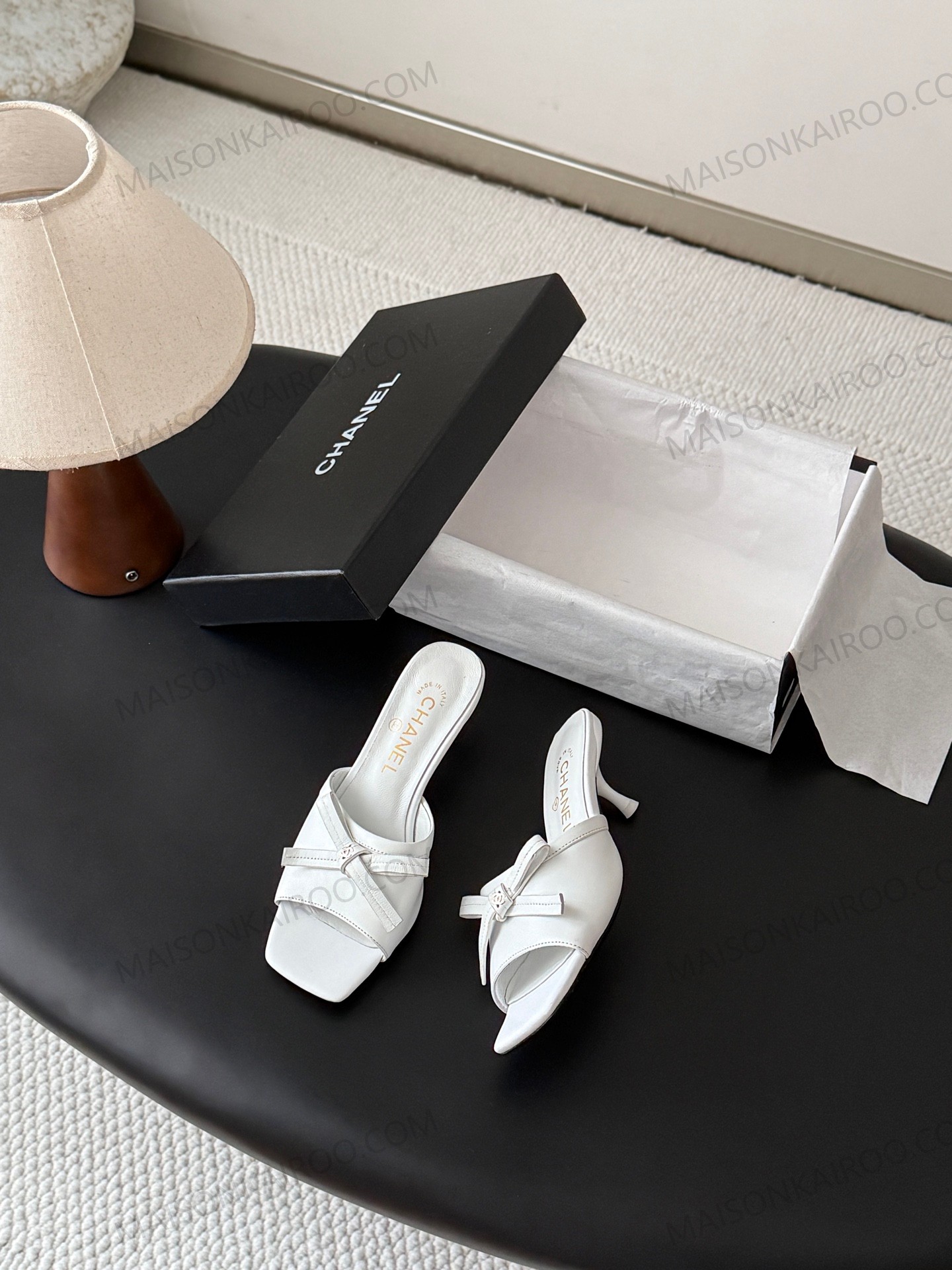 Chanel 26 Lambskin Bow Mule Sandals - KAIROO