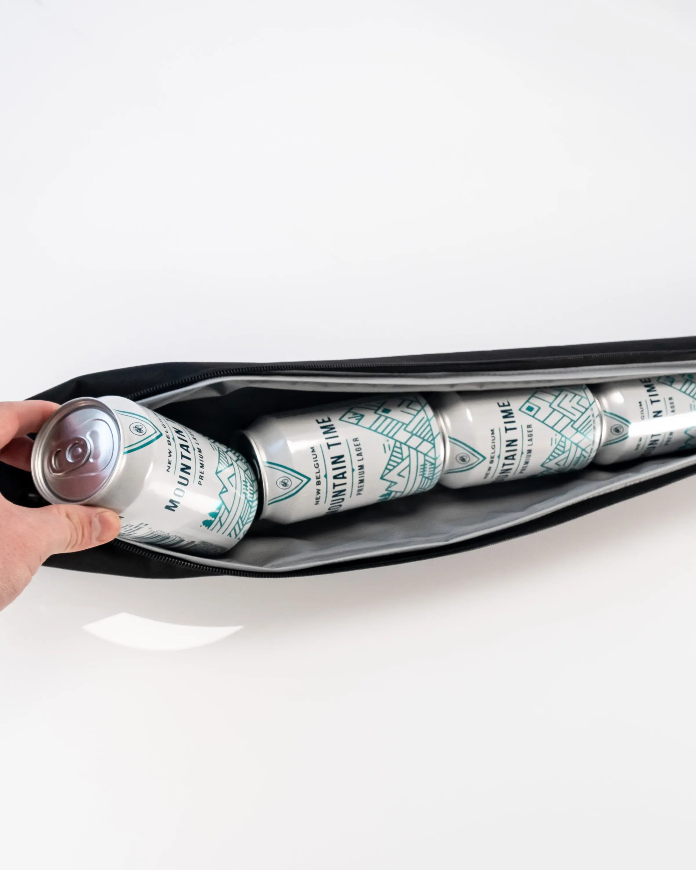 7-Can Insulated Golf Bag Cooler Sleeve - Discreet Beverage Tube with Non-Stick Exterior (Black)