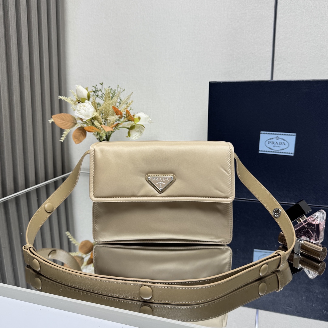 Prada Traveller small padded Re-Nylon shoulder bag-Beige 1BD313