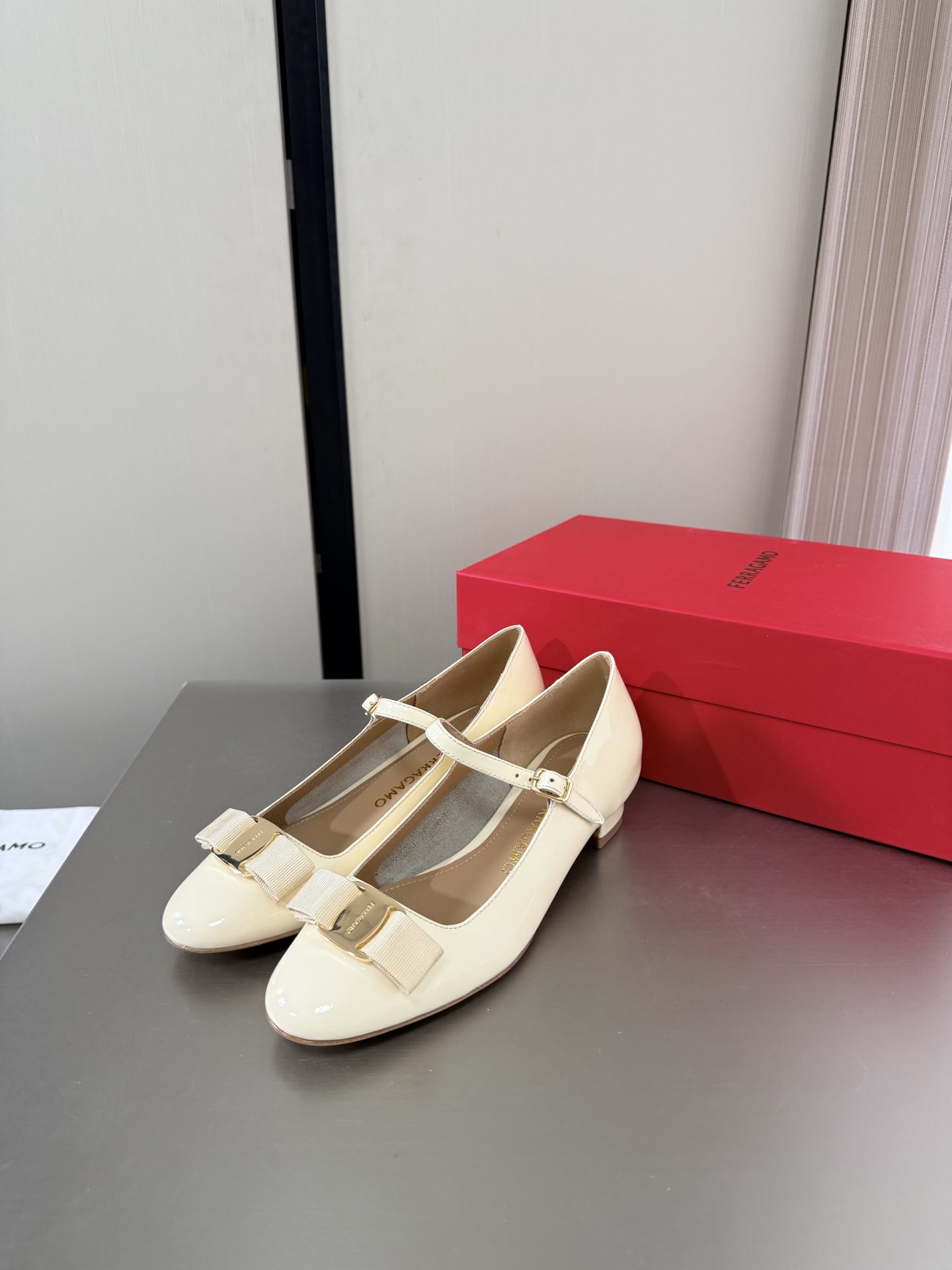 Ferragamo Shiny Leather Mary Jane Pump
