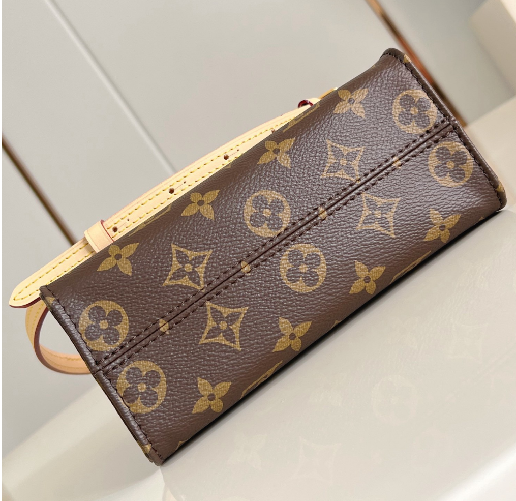 Louis Vuitton LV x TM ONTHEGO BB handbag