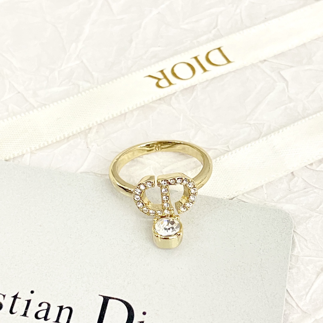 Women's Dior CD ring
