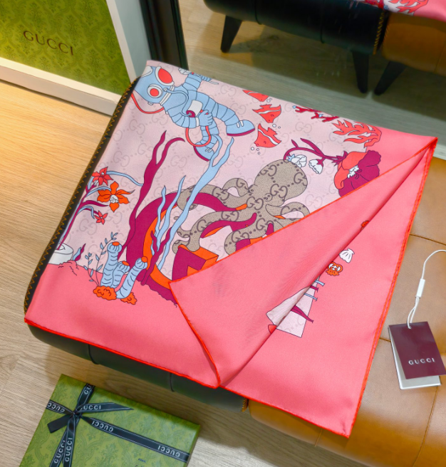 Gucci Silk Square 90cm