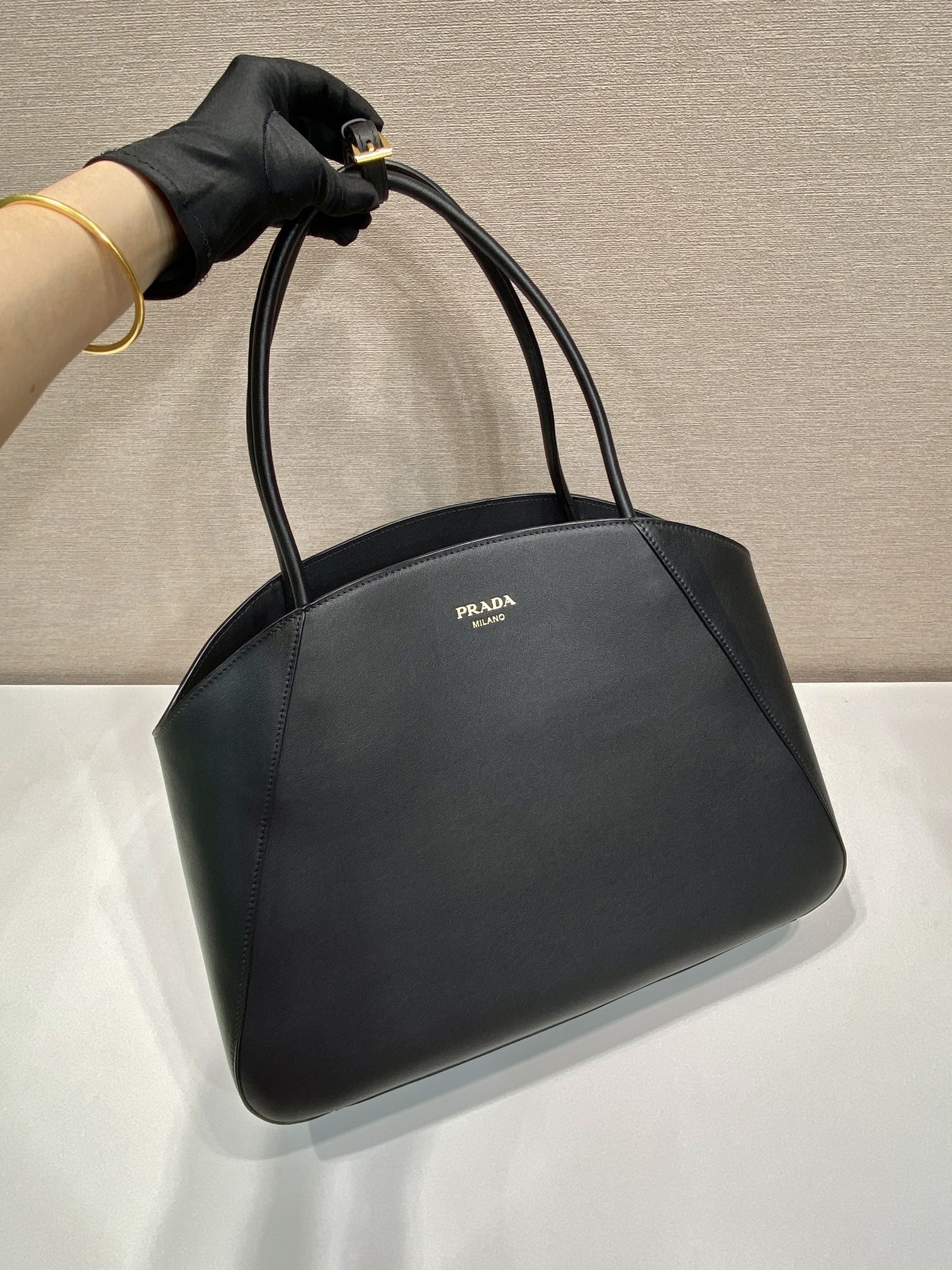 Prada ELEGANT TOTE BAG 40 IN BLACK SMOOTH CALFSKIN