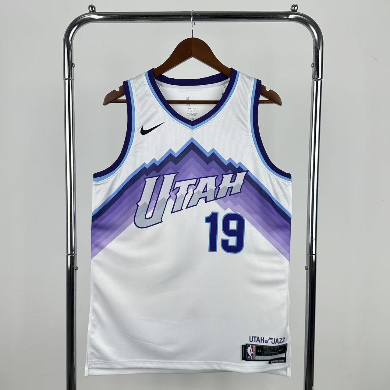 26  Jazz White No. 19 S-2XL