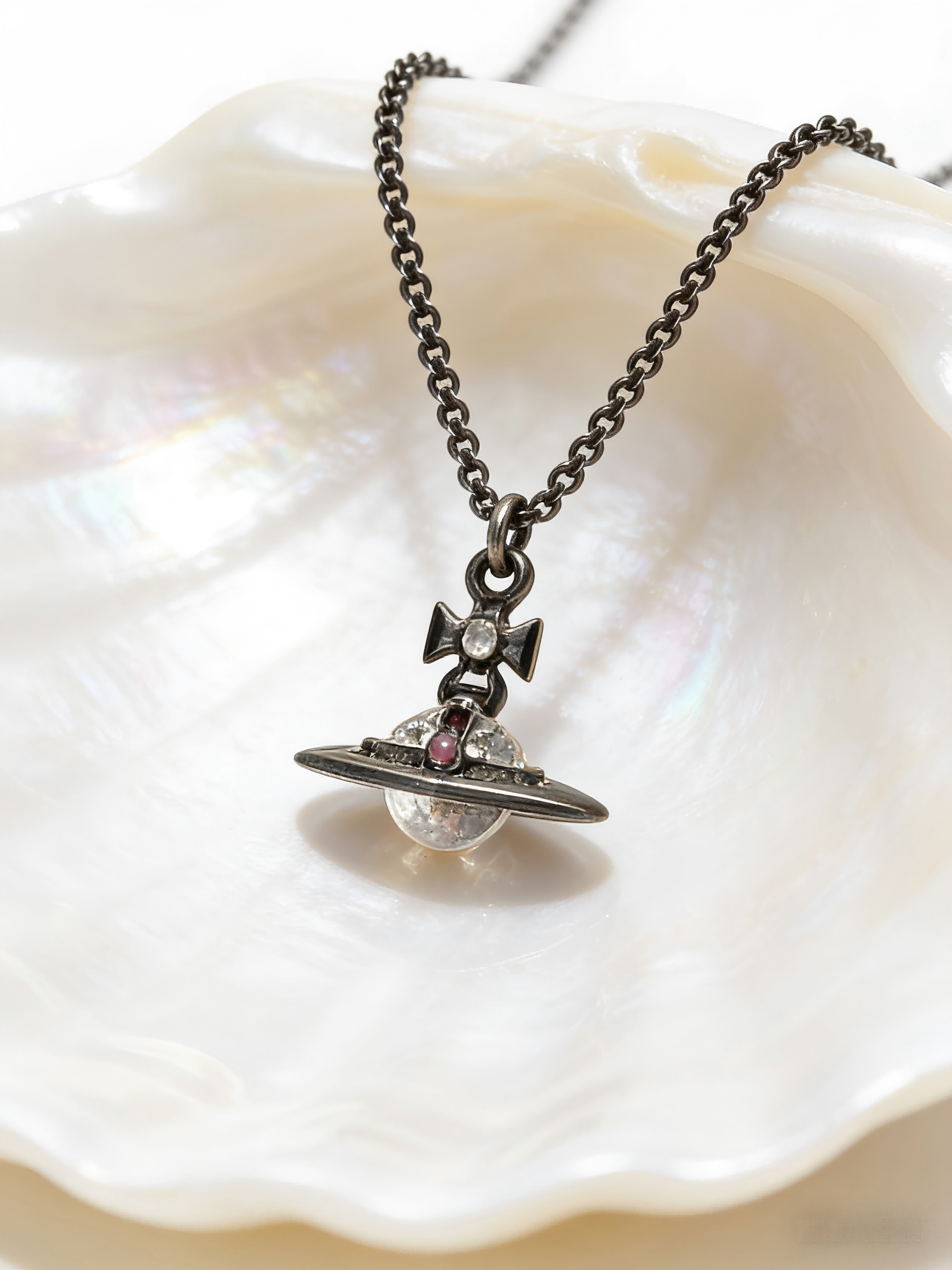 Elegant Dark Silver Saturn Necklace, Hypoallergenic Distressed Chain for Him & Her
