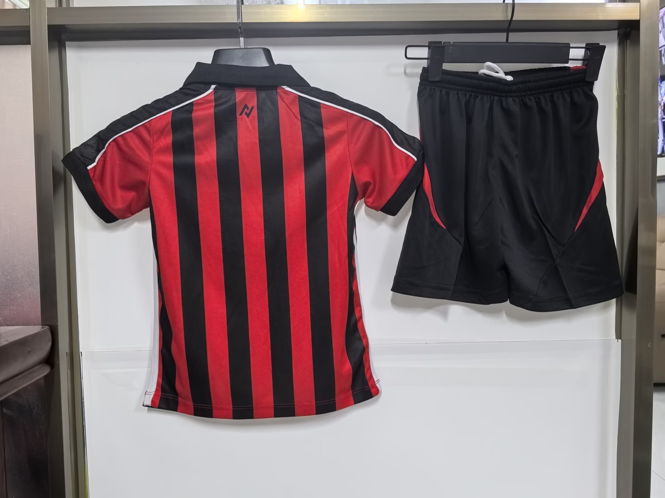 Kids 25/26 Victoria Home Jersey 16-28