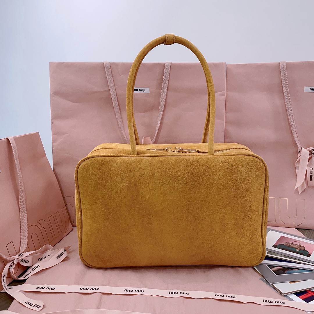 Miumiu Beau bag in suede leather