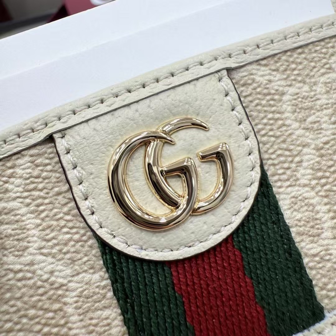 Gucci beige wallet card bag