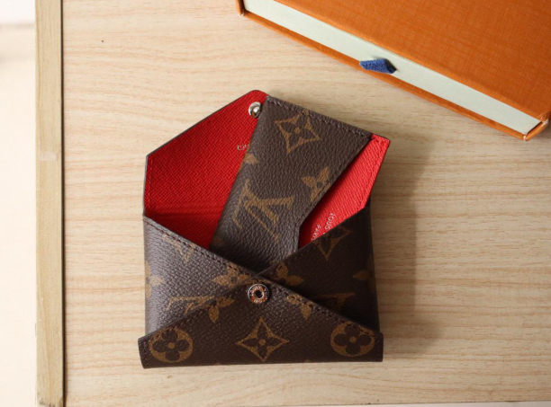 Louis Vuitton Matching Wallets card pack