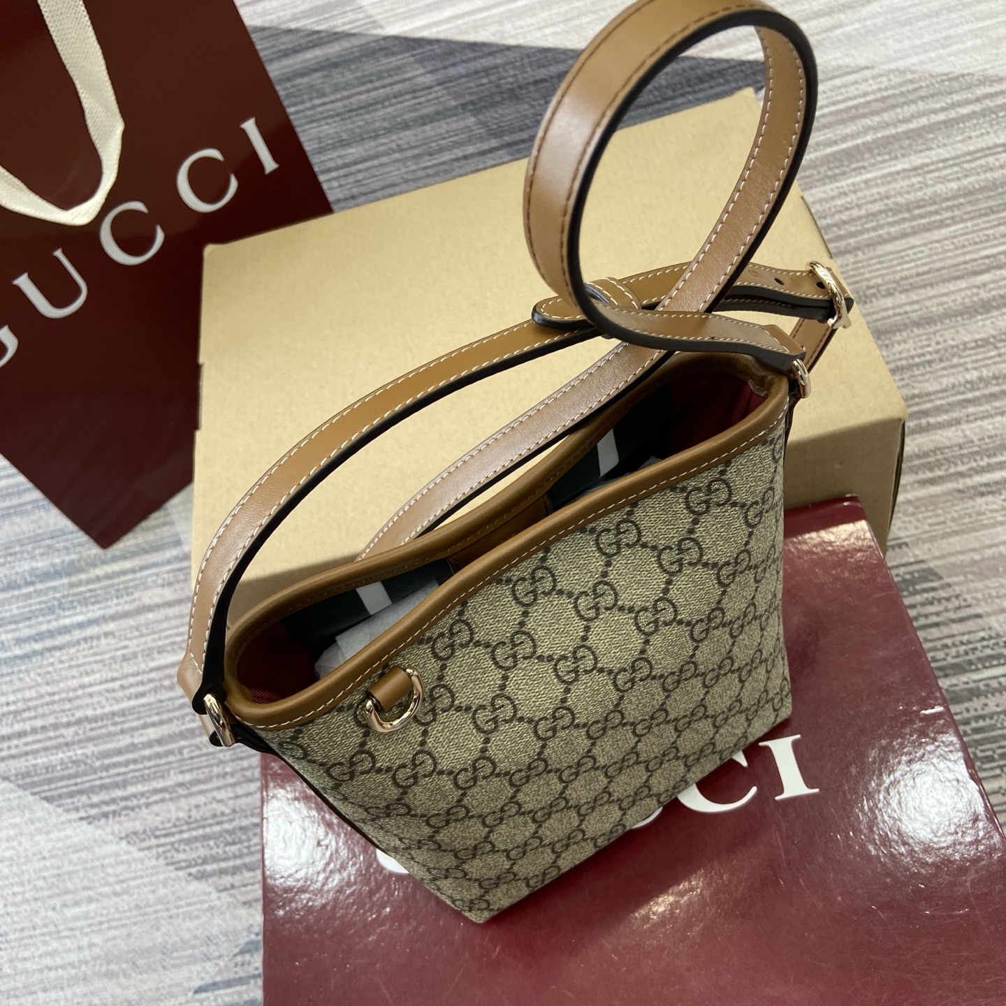 Gucci Bags Emblem Letter Interwoven Pattern Coated Fabric