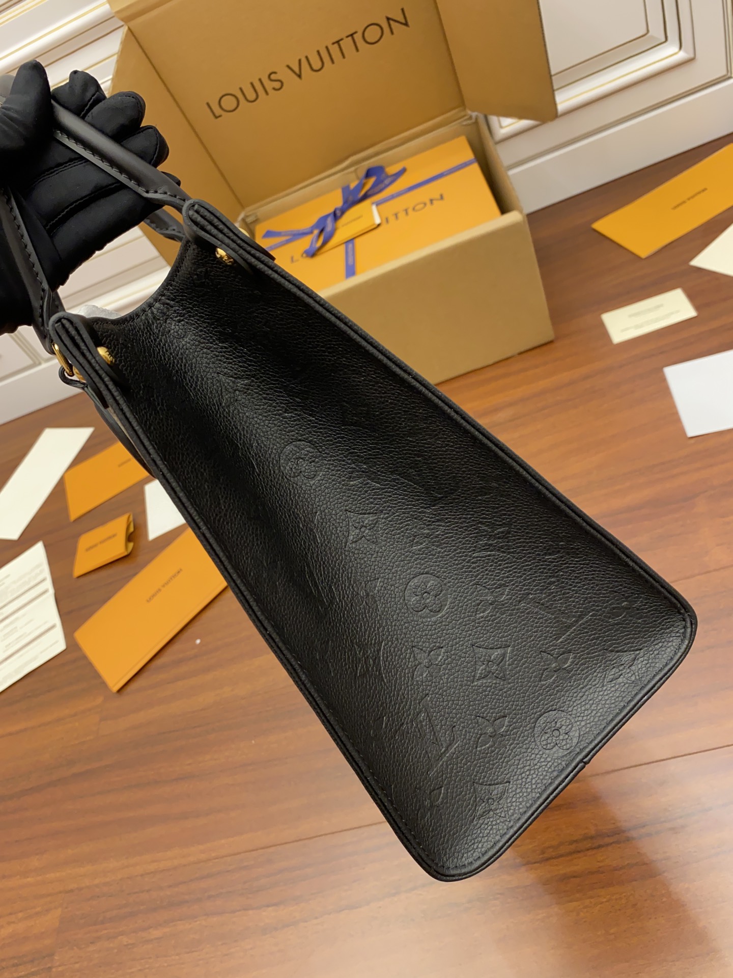 Louis Vuitton Onthego MM M45595