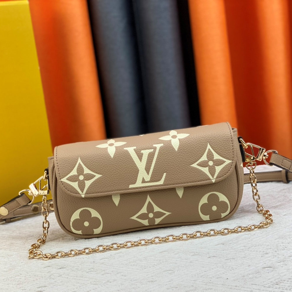 Louis Vuitton LV Leather Baguette Shoulder Handbag M82210&M81911