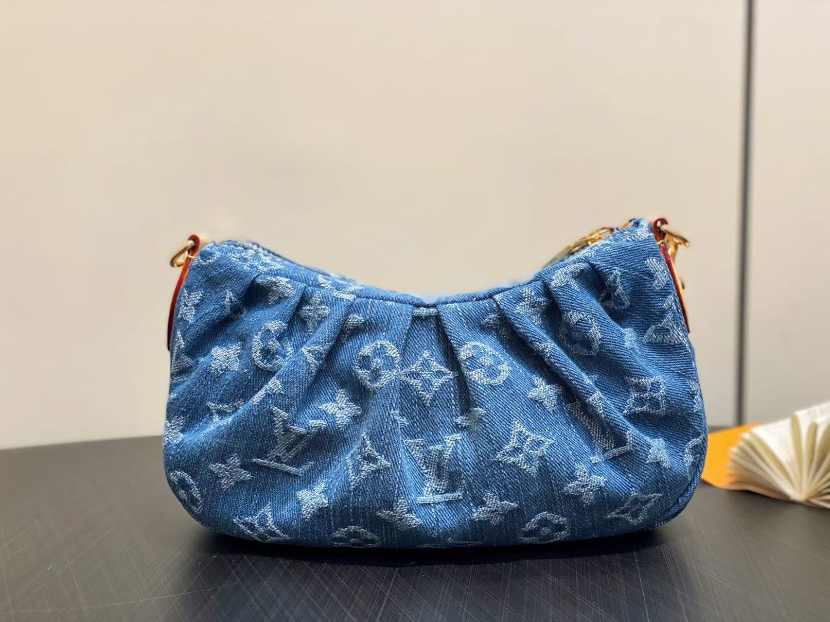 Louis Vuitton LV Pochette Valley handbag denim bag