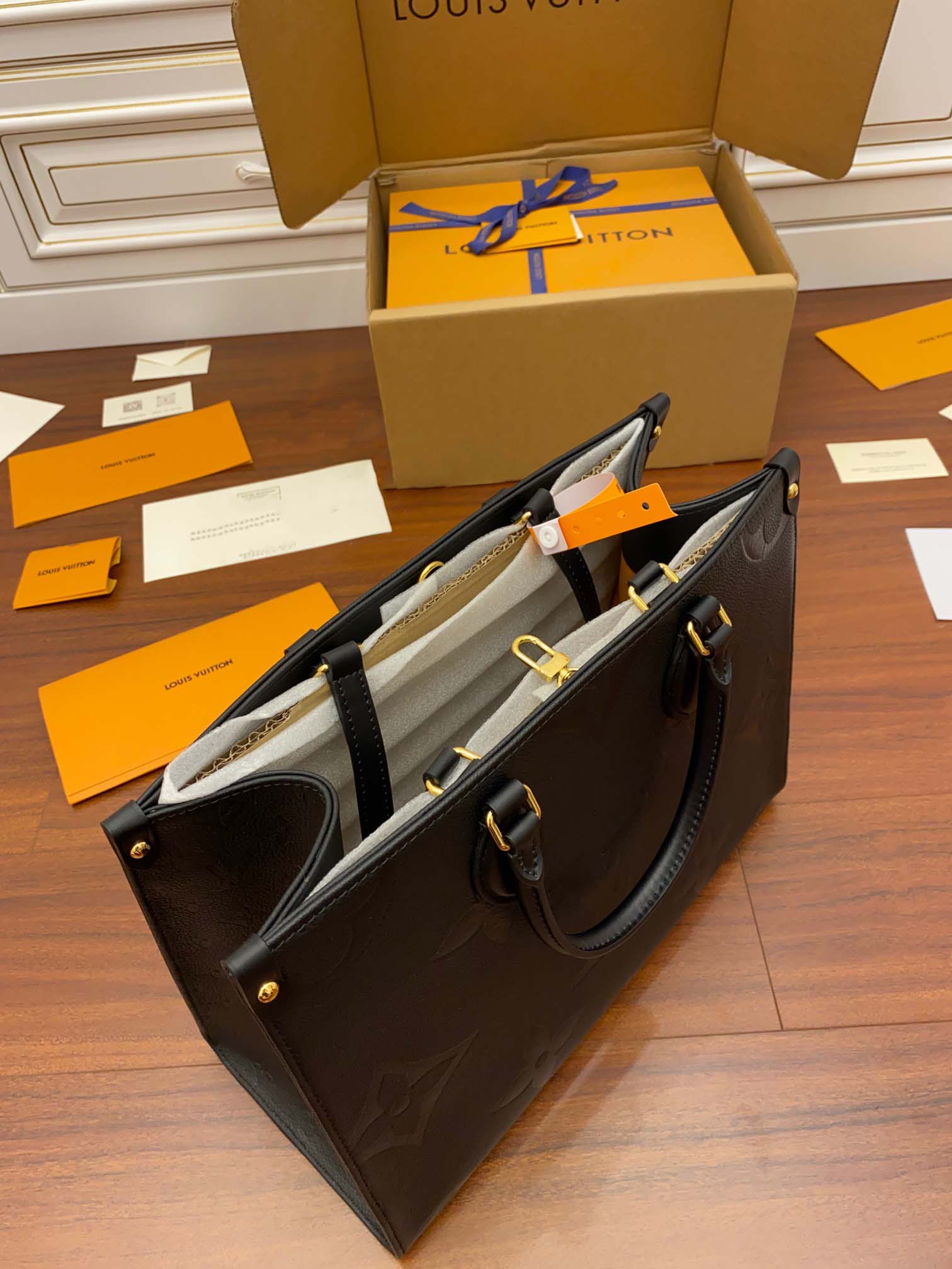 Louis Vuitton Onthego MM M45595