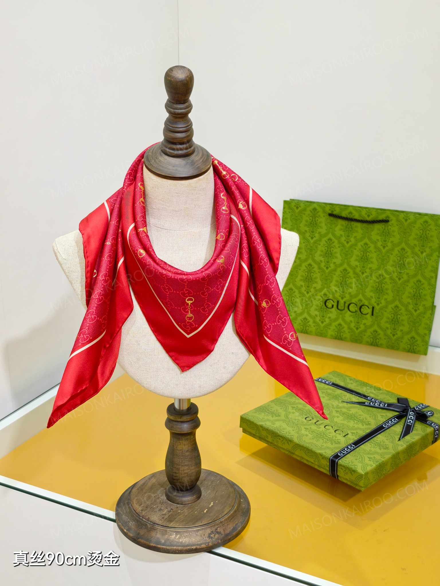 Gucci Hot Stamping GG Square Scarf - KAIROO
