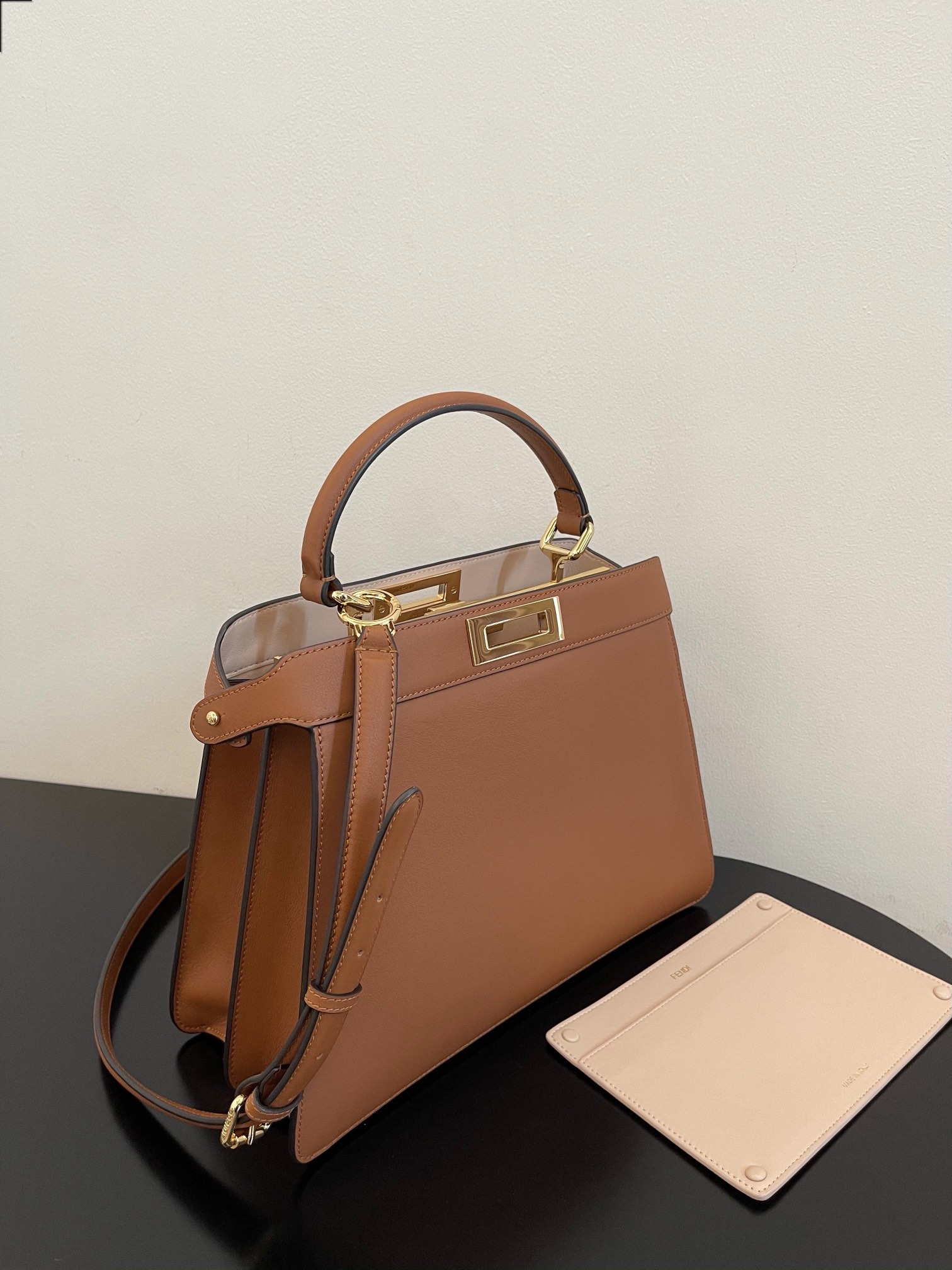 Fendi Iconic Peekaboo ISeeU Medium Leather Bag-Brown
