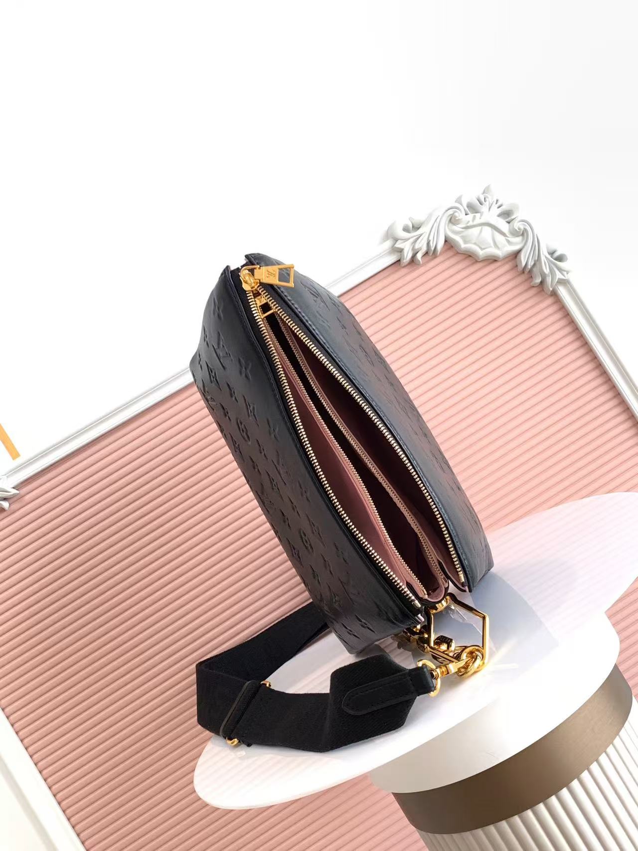 Louis Vuitton Coussin Small Handbag