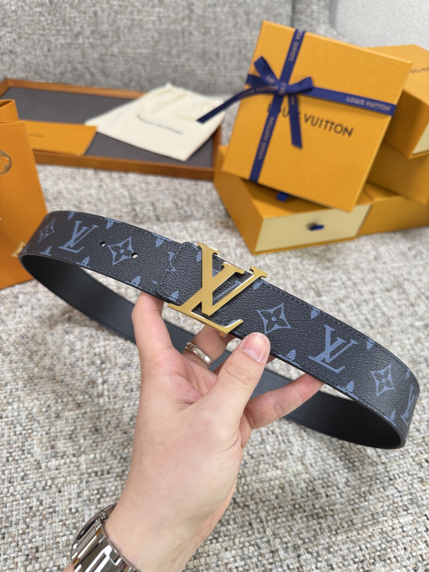 LV Initiales 40mm Reversible Belt