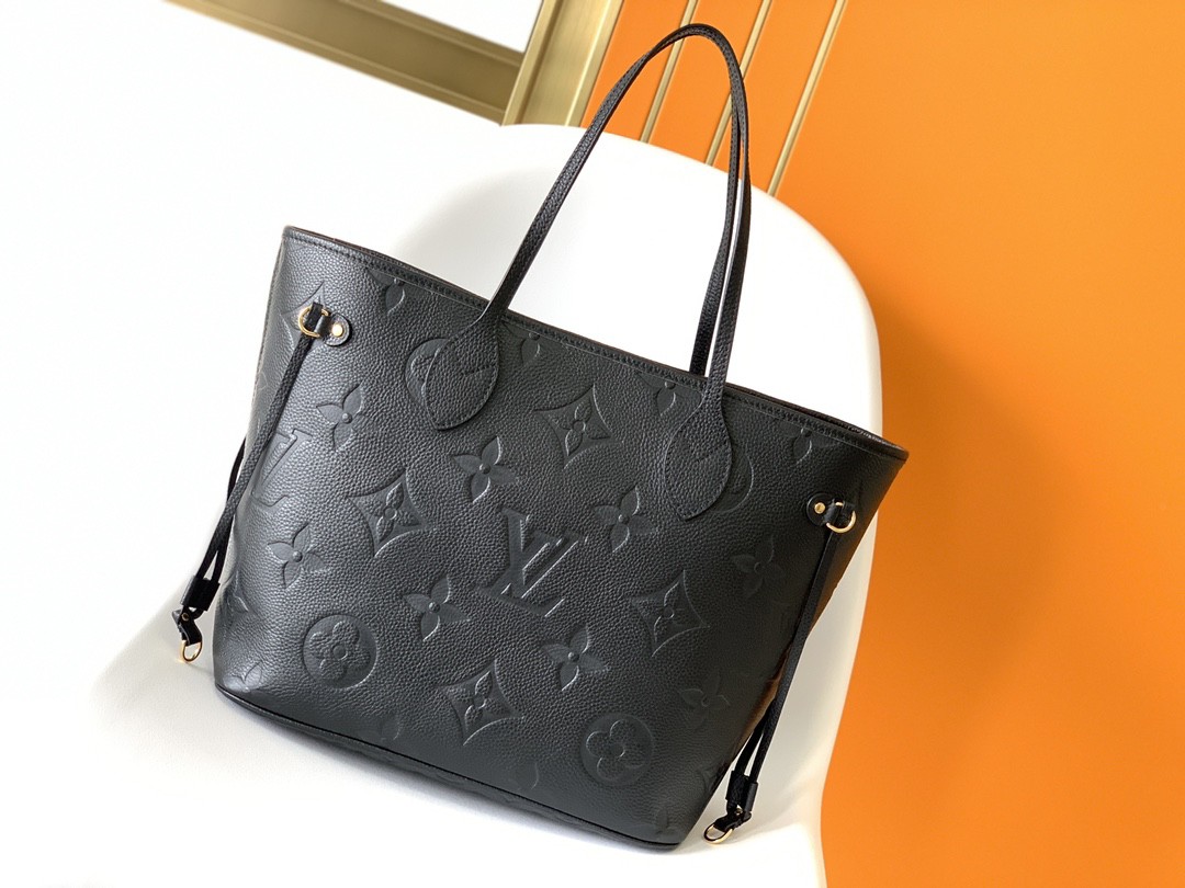 Louis Vuitton LV Neverfull medium bag