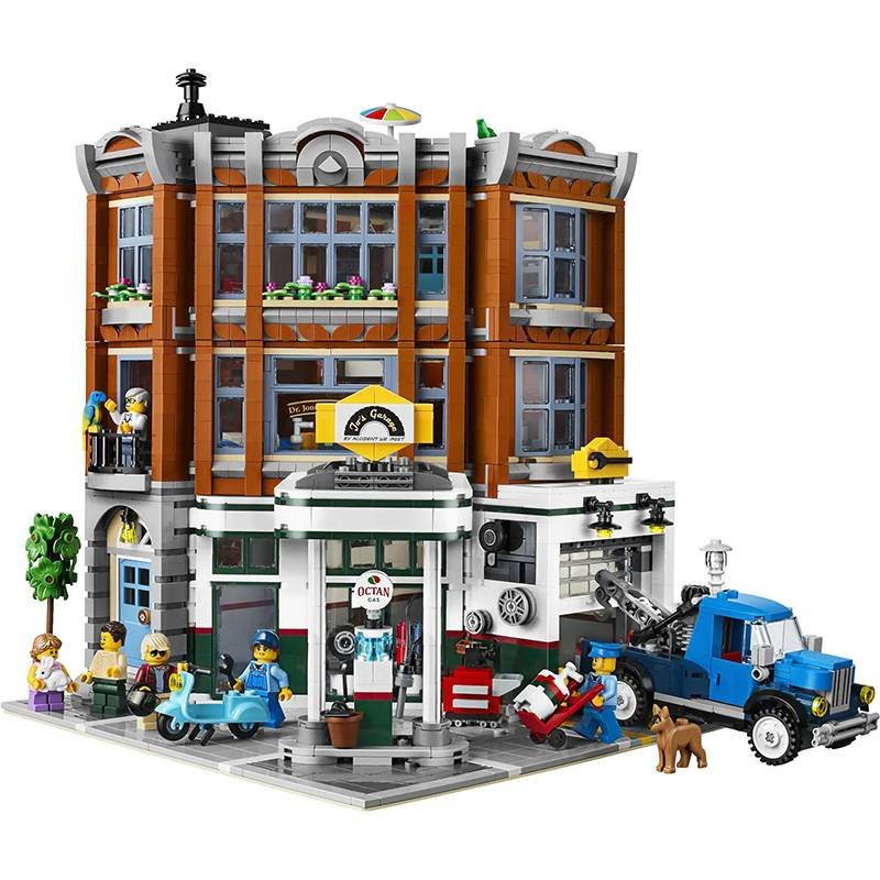 LionKing 180138 - Corner Garage