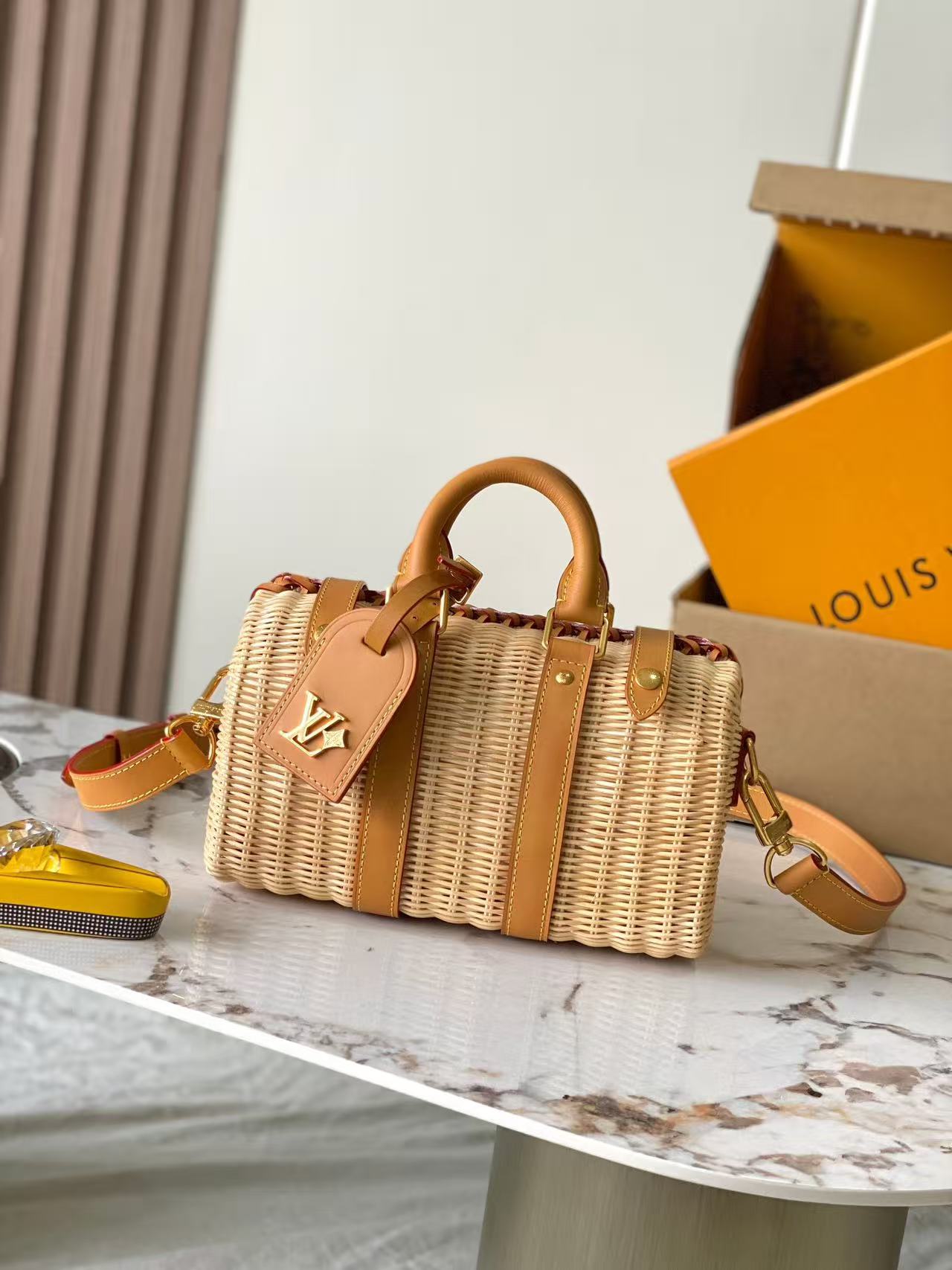 Louis Vuitton LV Keepall Bandouliere 25 handbag