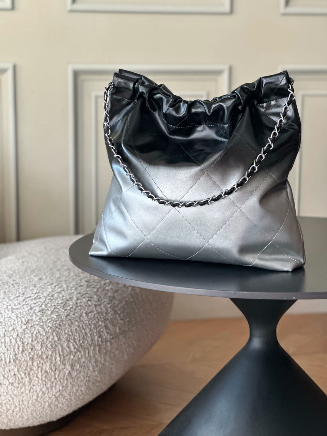 Chanel 22 Medium Handbag in Gradient Shiny Calfskin Silver Metal AS3261