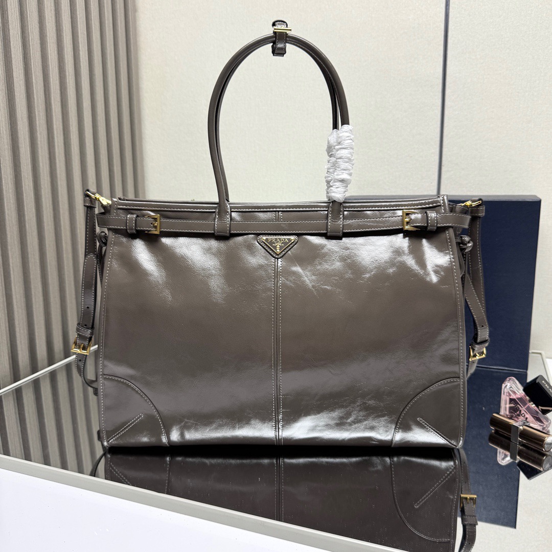 Prada Bonnie extra-large leather handbag-Grey 1BA439